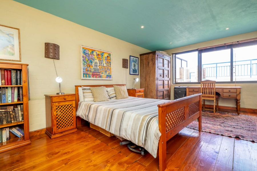 4 Bedroom Property for Sale in Gordons Bay Western Cape